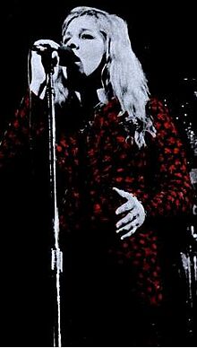 Sandy Denny - Fairport Convention (1974).jpg