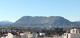 Sierra de Fontcalent desde el Monte Tossal.jpg