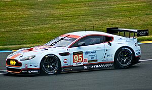 Archivo:Simonsen Aston Martin Vantage GTE 2013 Le Mans
