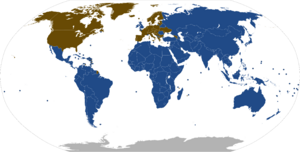 Archivo:Use of School Uniforms by Country
