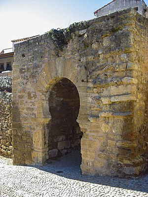 Archivo:Arco Árabe-Agreda-España