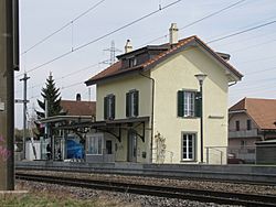 Archivo:Bahnhof Galmiz