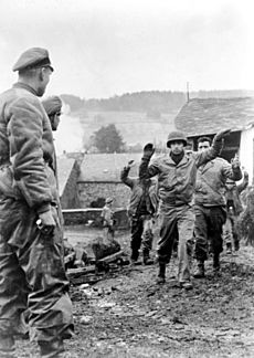 Archivo:Bundesarchiv Bild 183-J28619, Ardennenoffensive, gefangene Amerikaner