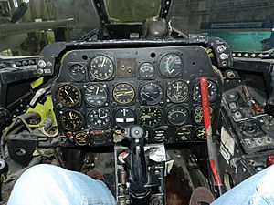 Archivo:Canadair Sabre Mk. 1 cockpit at the Alberta Aviation Museum
