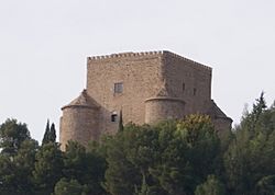 Archivo:Castillo de Gérgal (cropped)