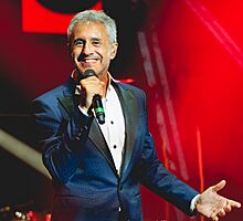 Concierto Sergio Dalma - Torrevieja (44710366594).jpg
