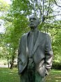 Cremer, Bronzeskulptur, Johannes R. Becher, 1