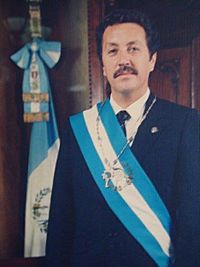 Archivo:Foto oficial de Presidente Vinicio Cerezo
