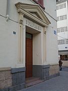 Letrero en piedra de una de las antiguas escuelas de Albacete - panoramio