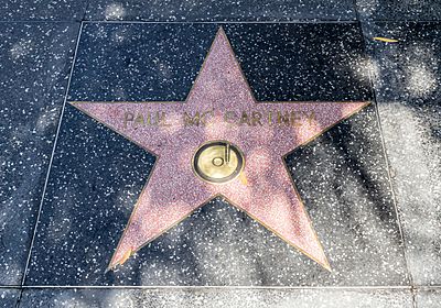 Archivo:Los Angeles (California, USA), Hollywood Boulevard, Paul Mc Cartney -- 2012 -- 4993