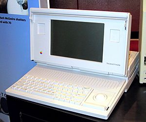 Archivo:Macintosh portable