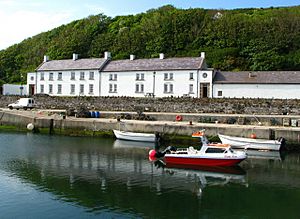 Archivo:Manor House, Rathlin Island (1) - geograph.org.uk - 818593