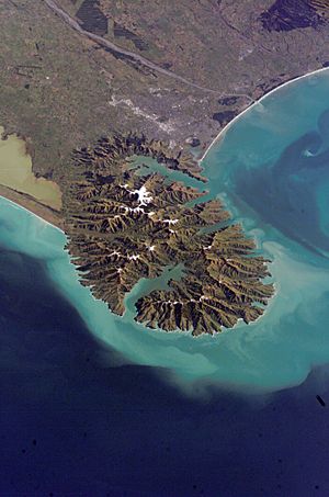 Archivo:Oblique view of Banks Peninsula