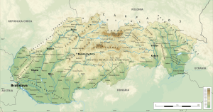 Archivo:Slovakia general relief map-es