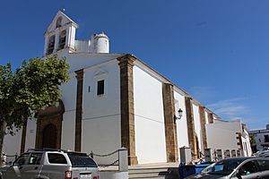 Archivo:Villanueva del Fresno-Iglesia parroquial-Purísima Concepción-4