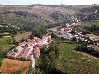 Úrbel del Castillo 01.jpg