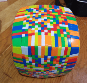 Archivo:17 layer cube