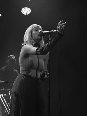 Archivo:AURORA, ICA, London (26999106584)