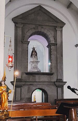 Archivo:Altar y Retablo Mayor del Santuario de Belén, Popayán