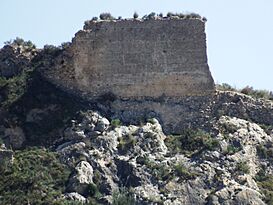 Castillo Tibi 03.jpg