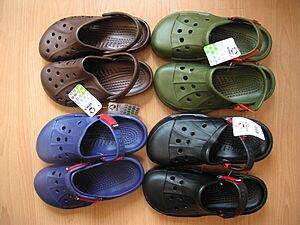 Archivo:Crocs
