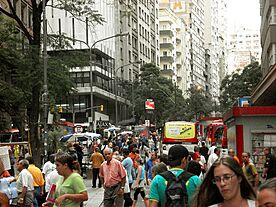 Archivo:Esquina democrática