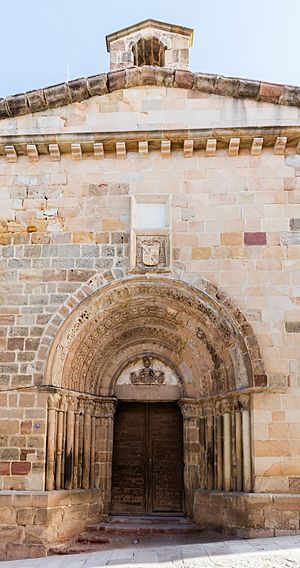 Archivo:Iglesia de Santiago, Sigüenza, España, 2015-12-28, DD 143