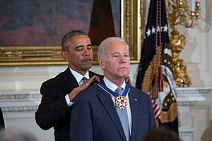 Archivo:Joe Biden Receives Presidential Medal of Freedom