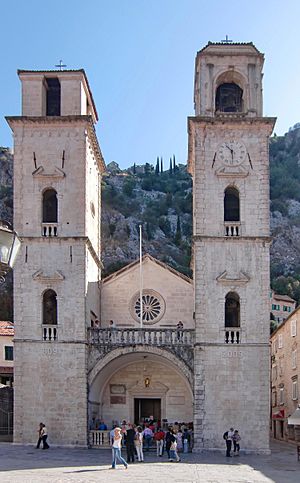 Archivo:Kotor - Cathédrale St Tryphon