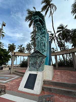 Archivo:Monumento Identidad Riohacha Colombia-20240901