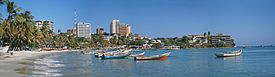 Panoramic view of Pampatar beach.jpg