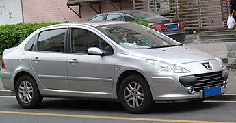Peugeot 307 sedan facelift China 2012-04-14