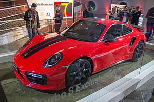 Archivo:Porsche exhibition at Oca, Parque do Ibirapuera 2018 042