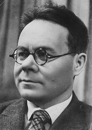 Archivo:Всеволод Вячеславович Иванов, 1930-е годы