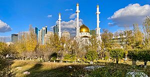 Archivo:Astana-2021-10 - 41