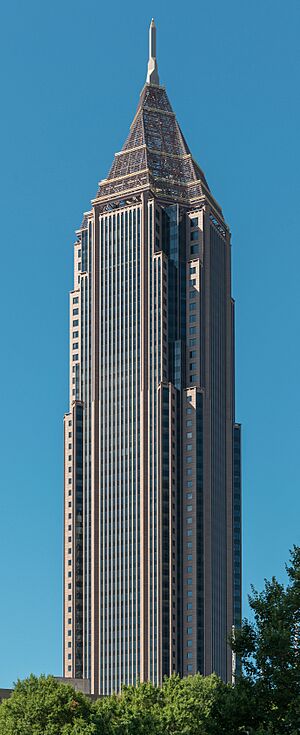 Archivo:Bank of America Plaza, Atlanta, North view 20160717 1