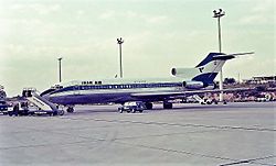 Boeing 727-86 (Iran Air) at ATH 14.4.1977.jpg