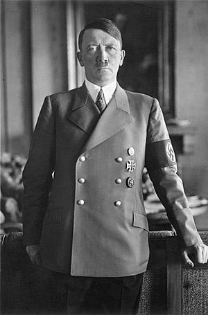 Archivo:Bundesarchiv Bild 183-H1216-0500-002, Adolf Hitler