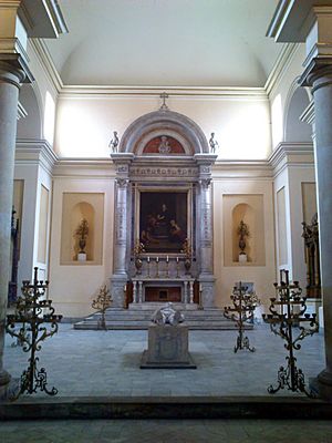Archivo:CapillaSantaIsabeldeHungría