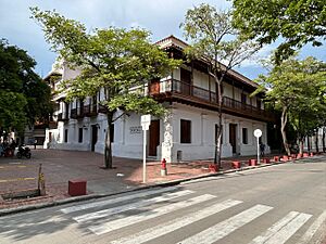 Archivo:Casa de la Aduana Santa Marta