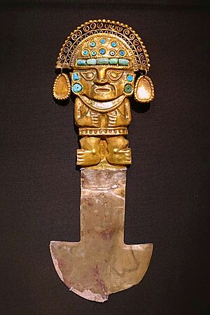 Archivo:Ceremonial knife (tumi), Sican (Lambayeque) culture, Peru north coast, Late Intermediate Period (Middle Sican), 900-1100 AD, gold, silver, turquoise - Dallas Museum of Art - DSC04674