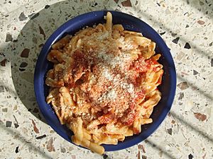 Archivo:Cru-sìcchi cavatelli lunghi 04