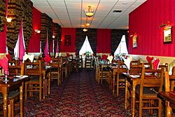Archivo:Glassagh - Teac Jack's Hotel dining room - geograph.org.uk - 1179916