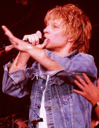 Archivo:Jon Bon Jovi in concert