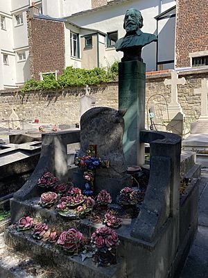 Archivo:Mendes Catulle tomb Montparnasse Paris division 22