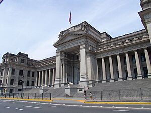 Archivo:Palaciojusticiaperu