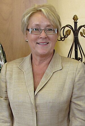 Archivo:Pauline Marois - Chicoutimi 03