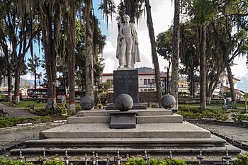 Archivo:Plaza Gran Mariscal de Ayacucho Antonio José de Sucre III