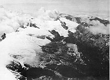 Archivo:Puncak Jaya icecap 1936
