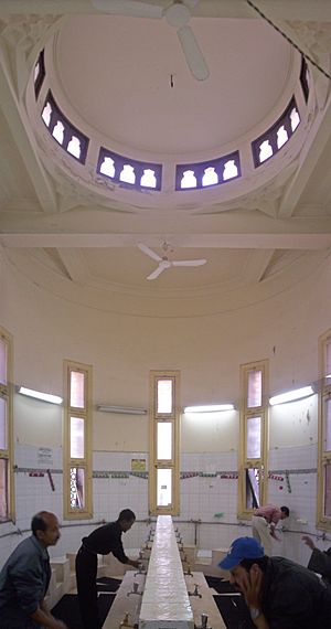 Archivo:Qaed Ibrahim Mosque-Interior (13)